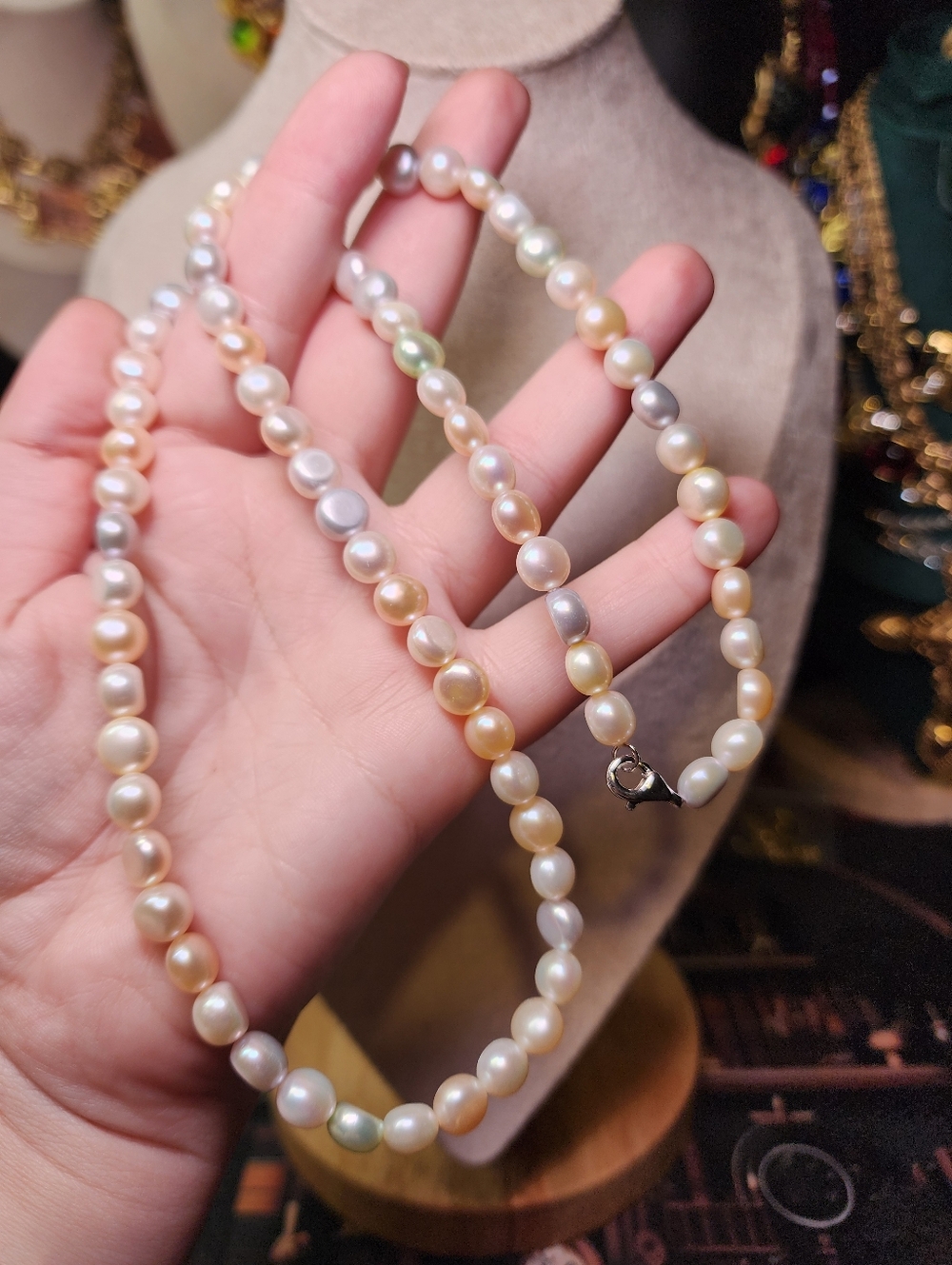 Reseller Freshwater Pearl Necklace Lot Of 4 - Picture 4 of 7